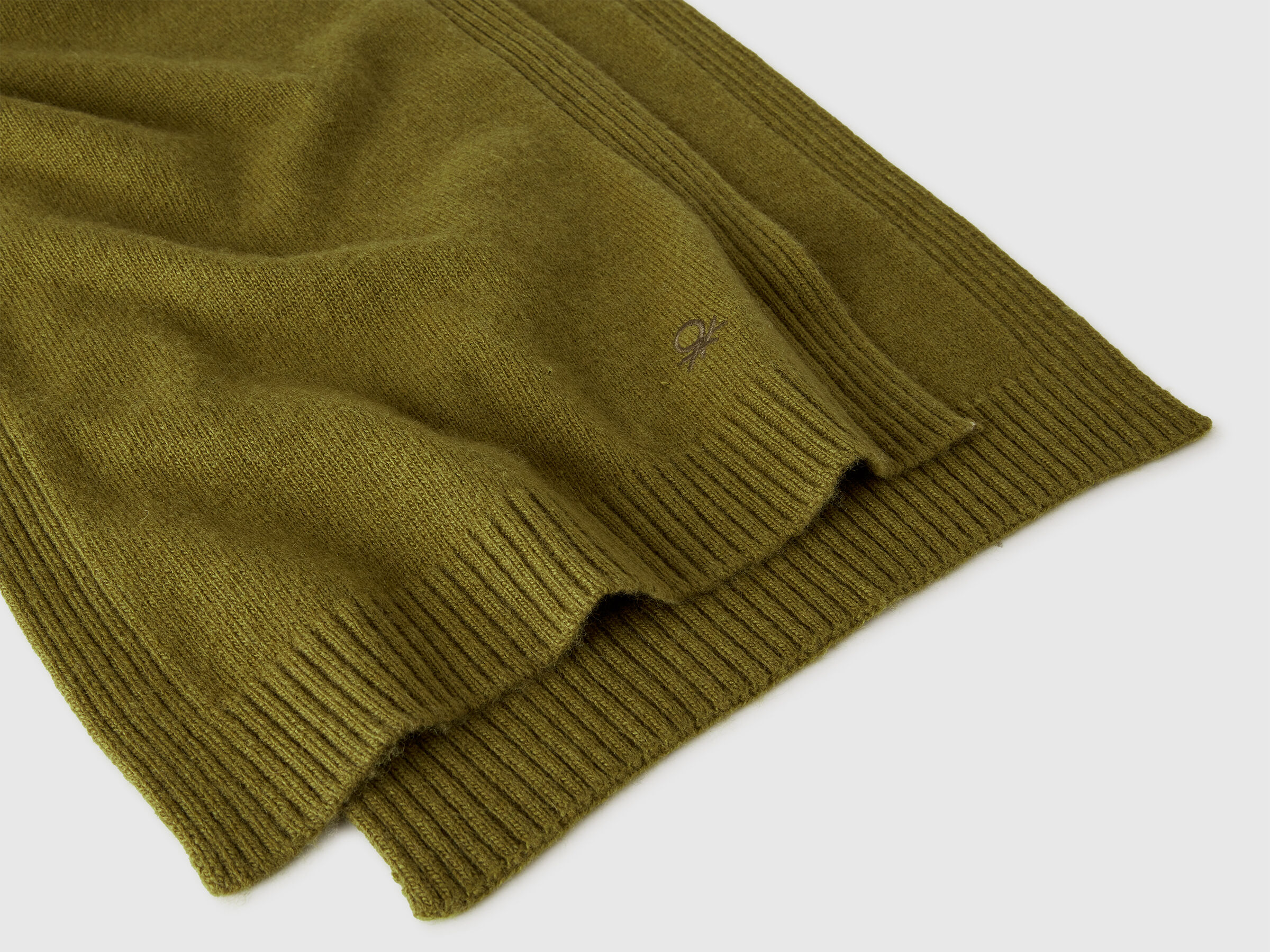 KNITTED SCARF Femme image number 2